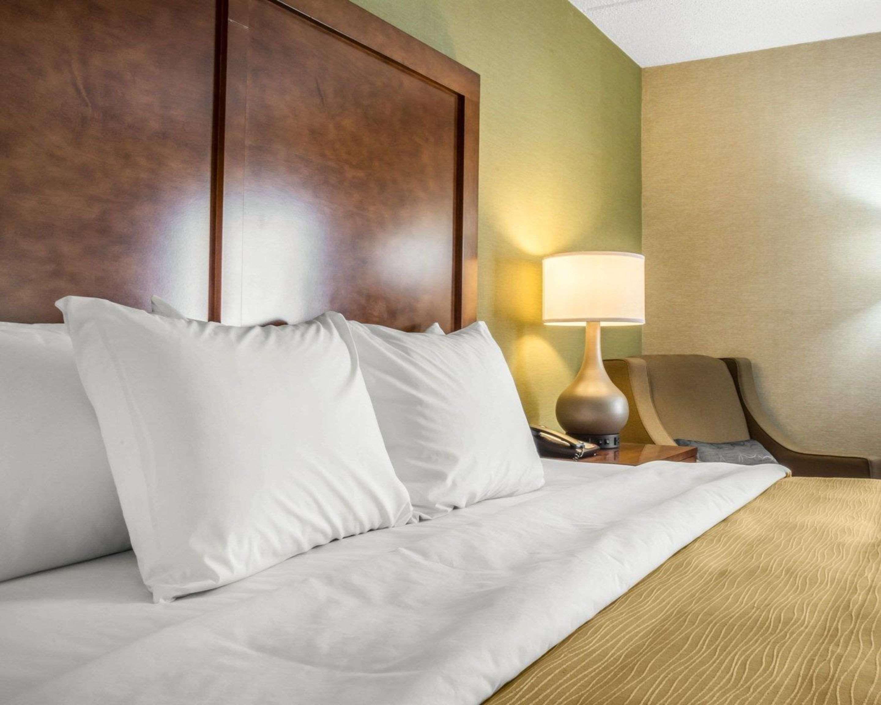 Clarion Pointe Jamestown - Falconer Esterno foto